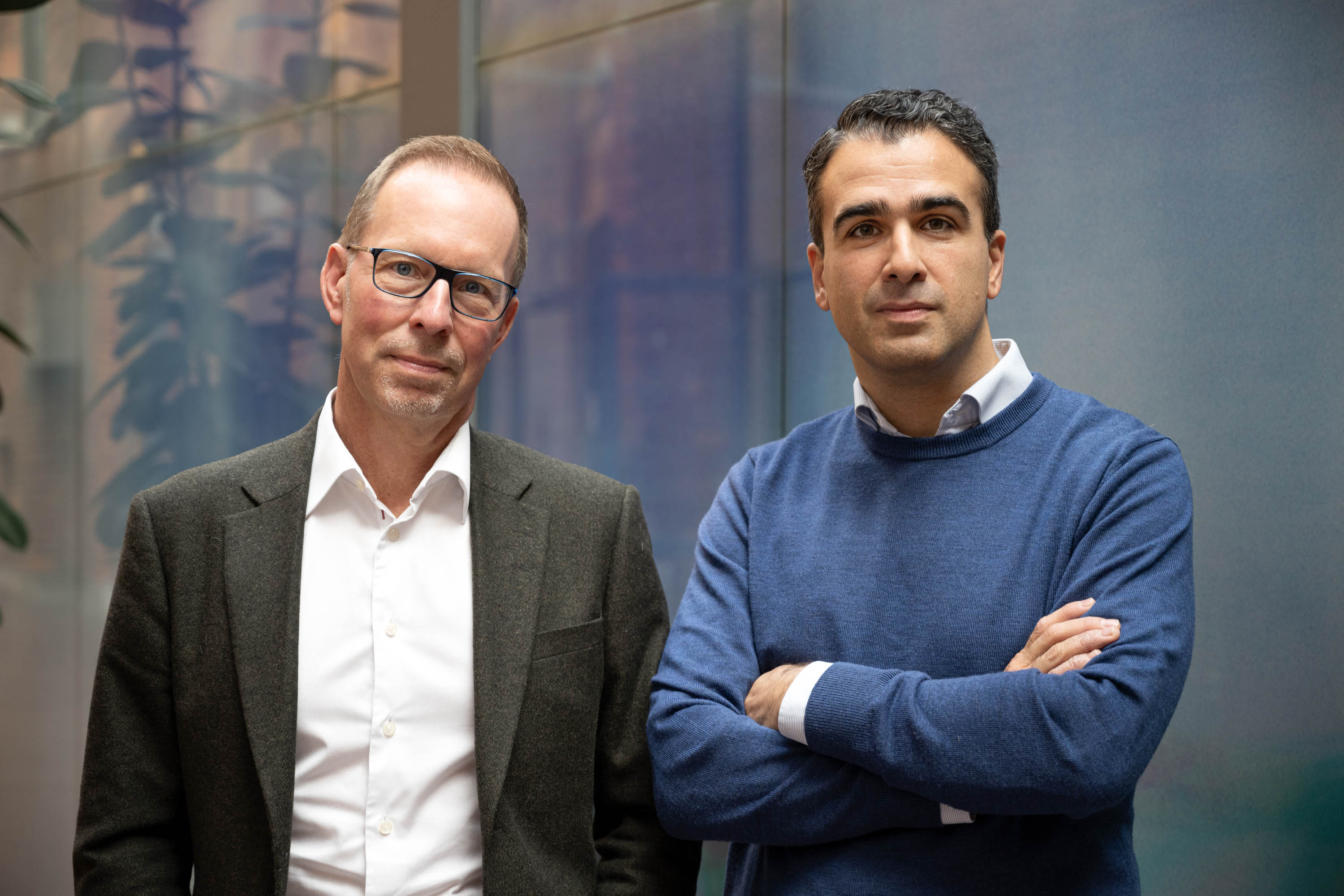 Erik Wikander om bostadsmarknaden och Hemad Razavi om bolånemarknaden.